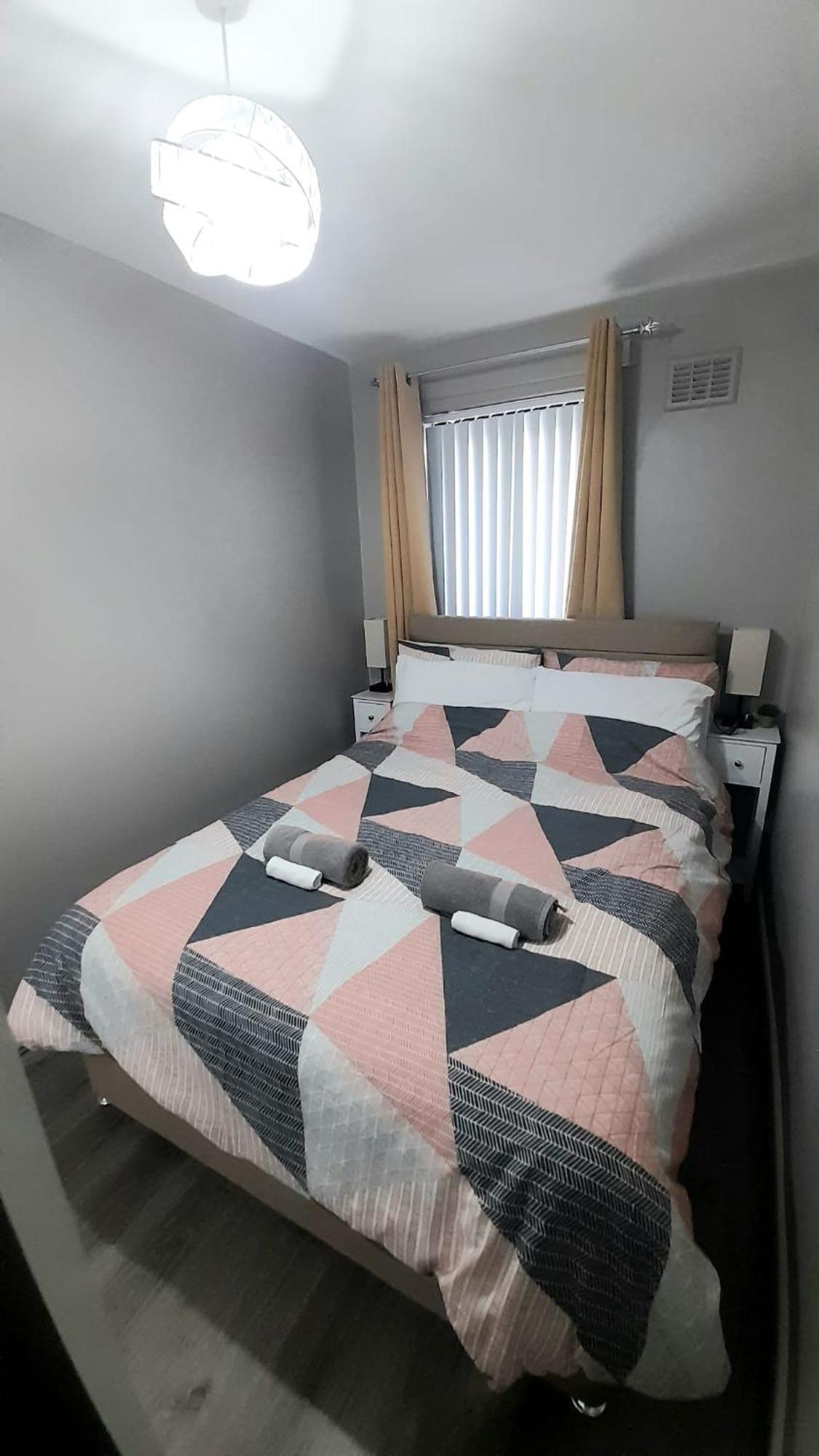 293 Holiday Home- Free On Site Parking Belfast Exteriör bild